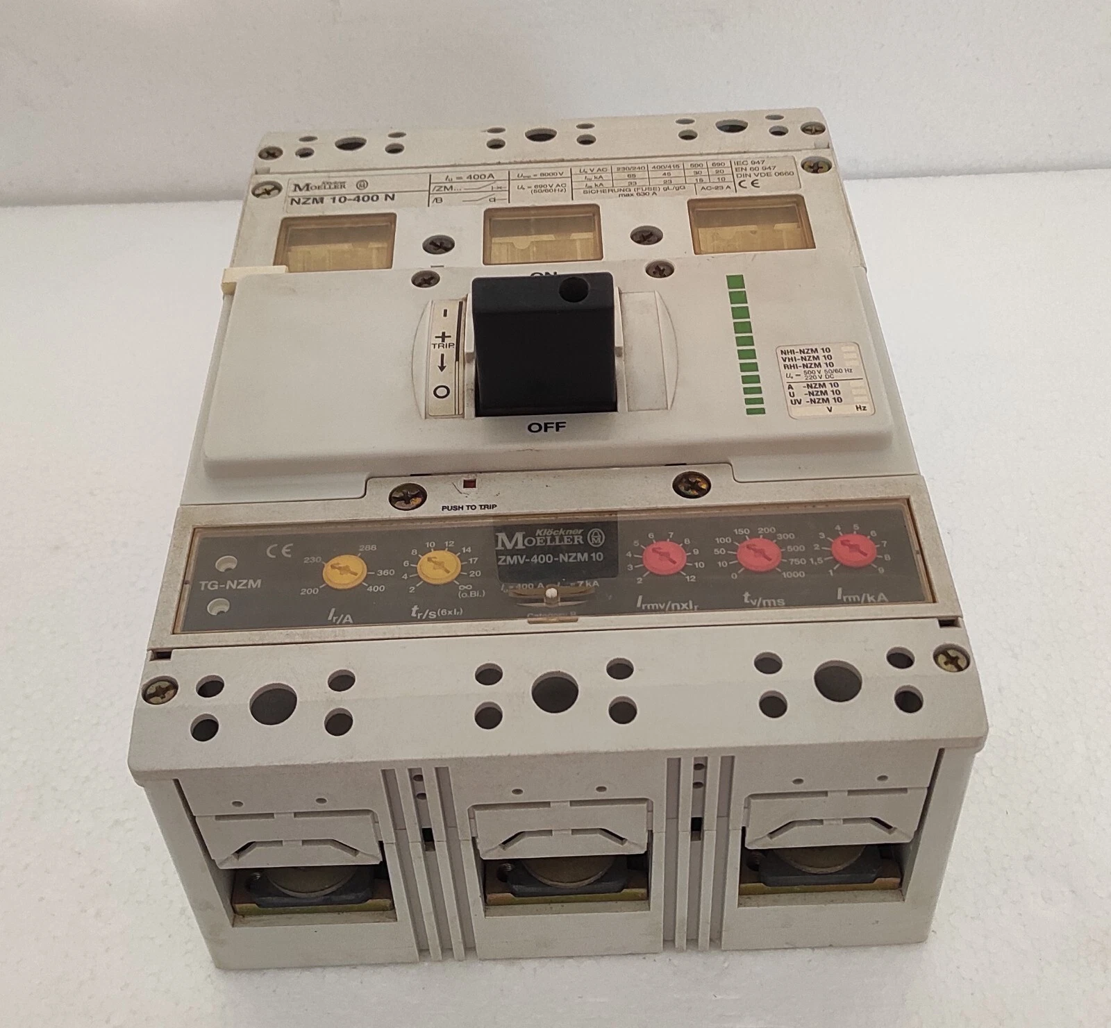 admin/uploads/uploads/mcb moeller nzm 10-400 amp mcb klockner moe new_2.webp
